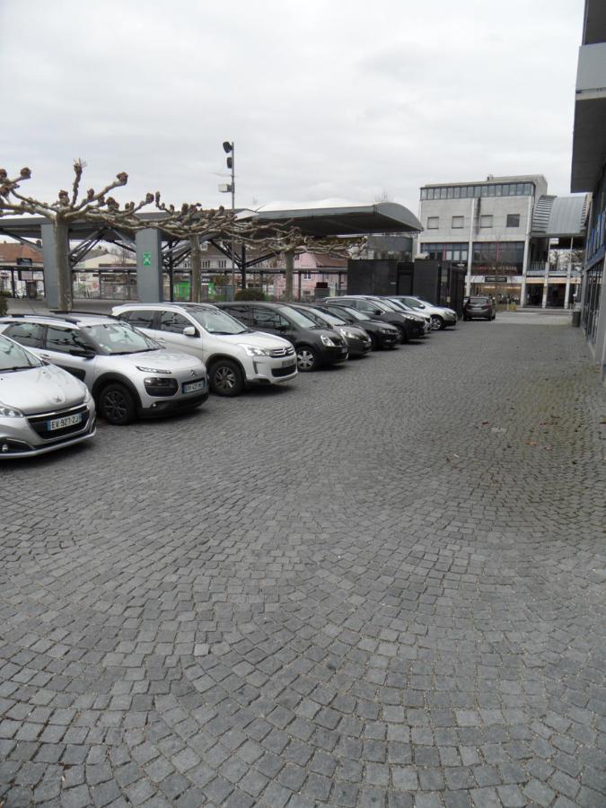 # Studio Bon Emplacement Avec Parking # Illzach Dış mekan fotoğraf